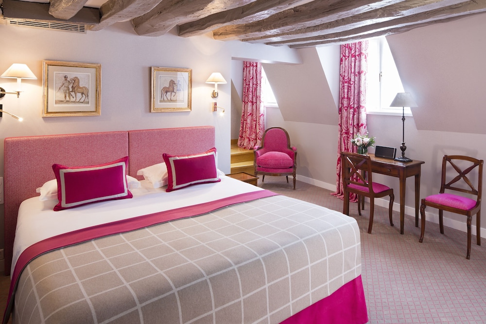 Le Relais Saint Honore 20/42