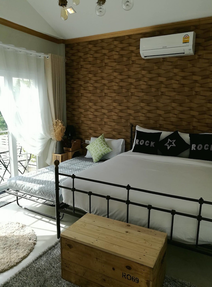 Vanida Antique Home 19/27