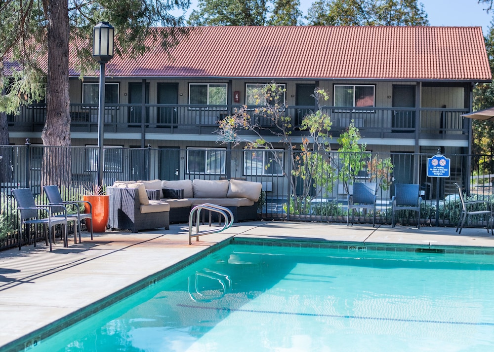 YOSEMITE WESTGATE LODGE 2/50