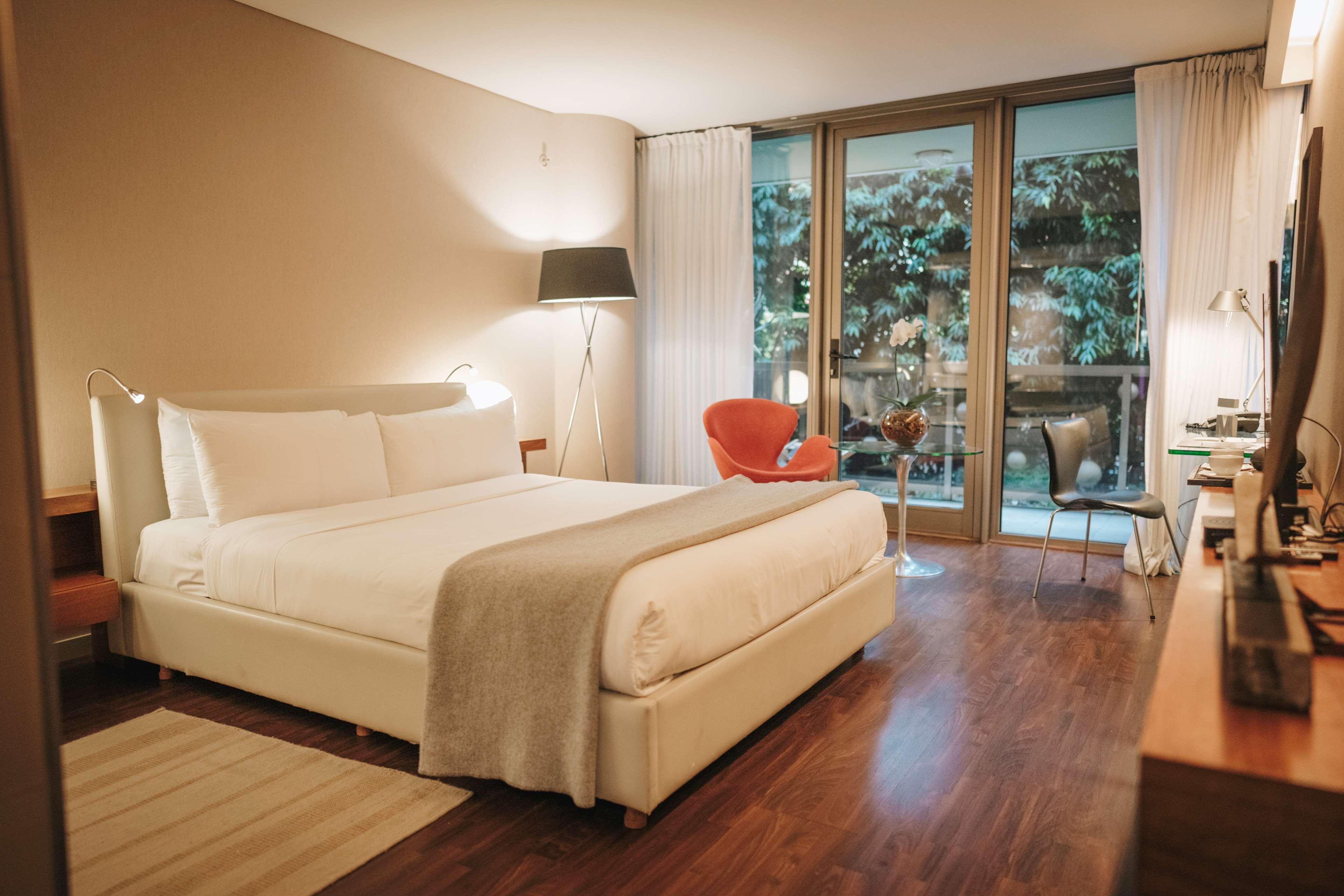 غرفة بسرير كوين بإطلالة على الحديقة بشرفة بحوض جاكوزي، Hotel Madero, WorldHotels Elite 2/2