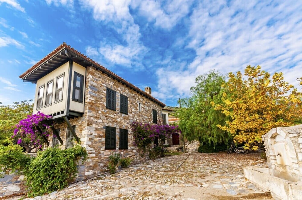 Agora Pansiyon 3/50