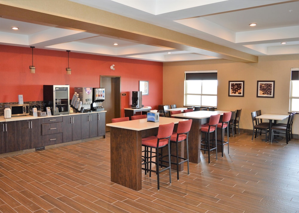 Best Western Plus Kindersley Hotel 33/40