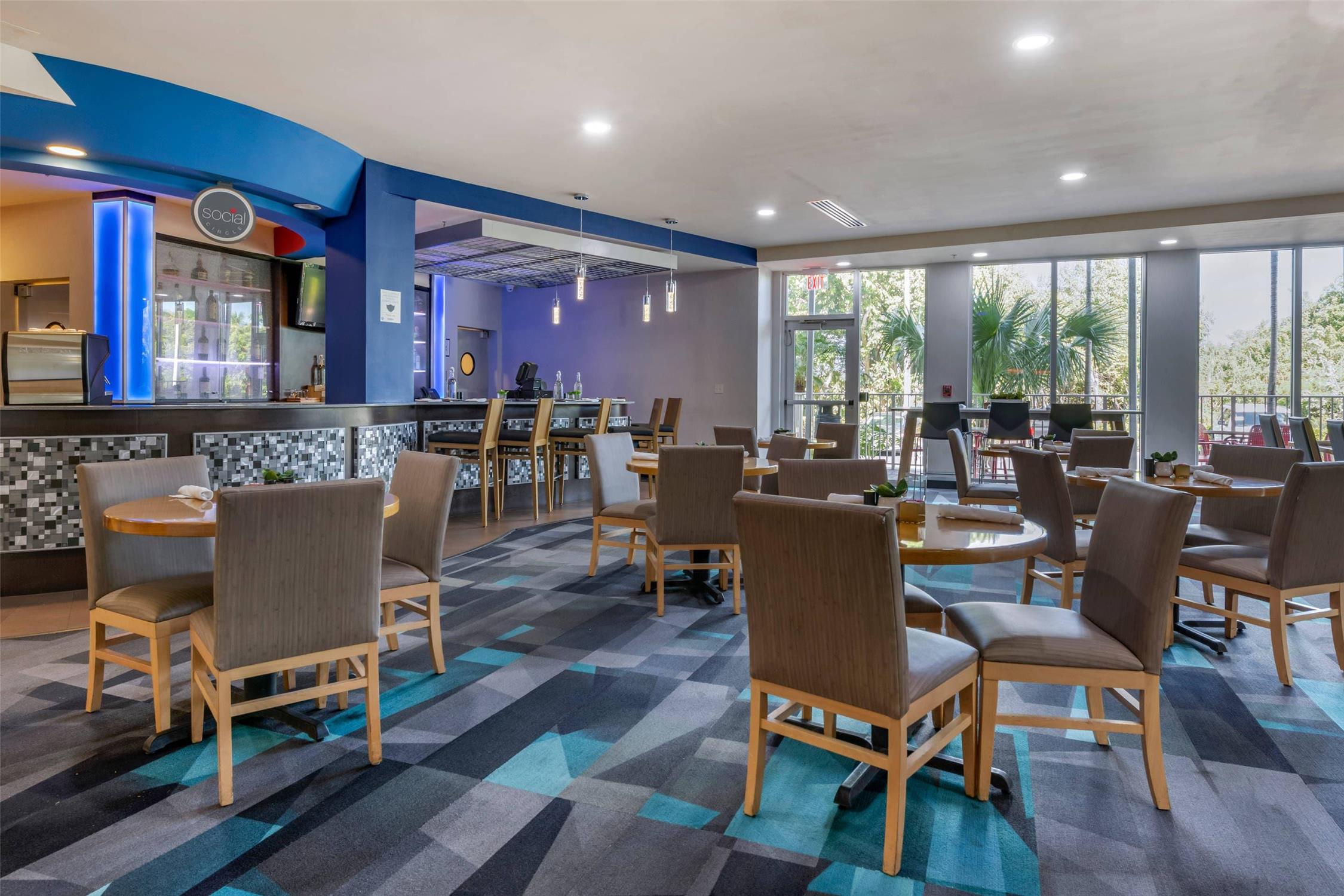 Cambria Hotel Ft Lauderdale Airport South Cruise Port 13/29