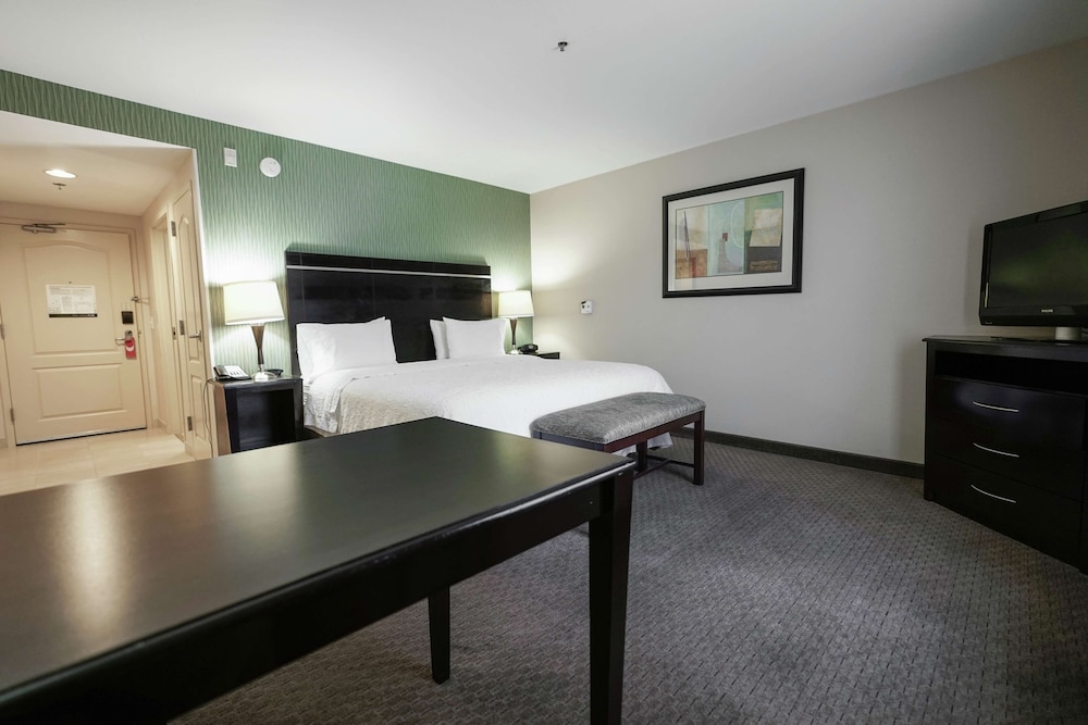 Hampton Inn and Suites Las Vegas Airport 38/66