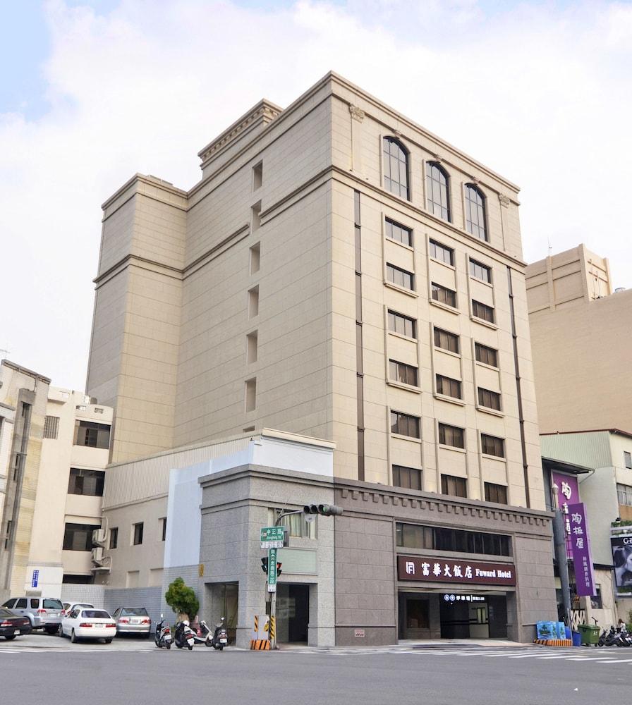 Fuward Hotel Tainan 59/64