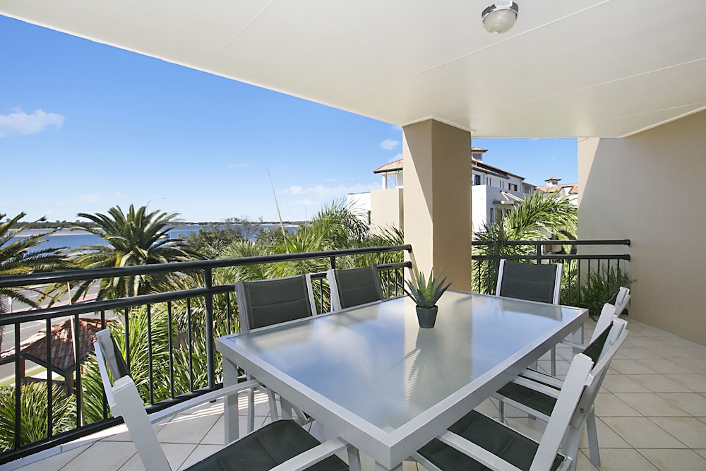 Sandcastles On the Broadwater 34/50