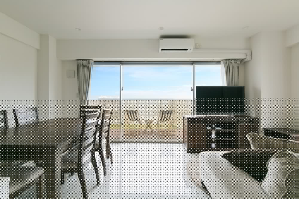 Hideout Okinawa Uruma 43/67