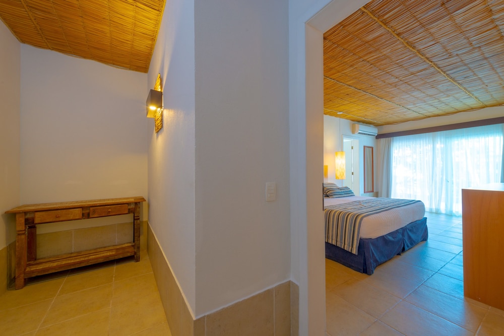 Hotel Mercedes 35/74