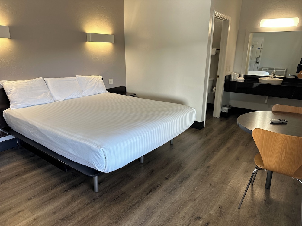 Motel6 Globe, AZ 20/45