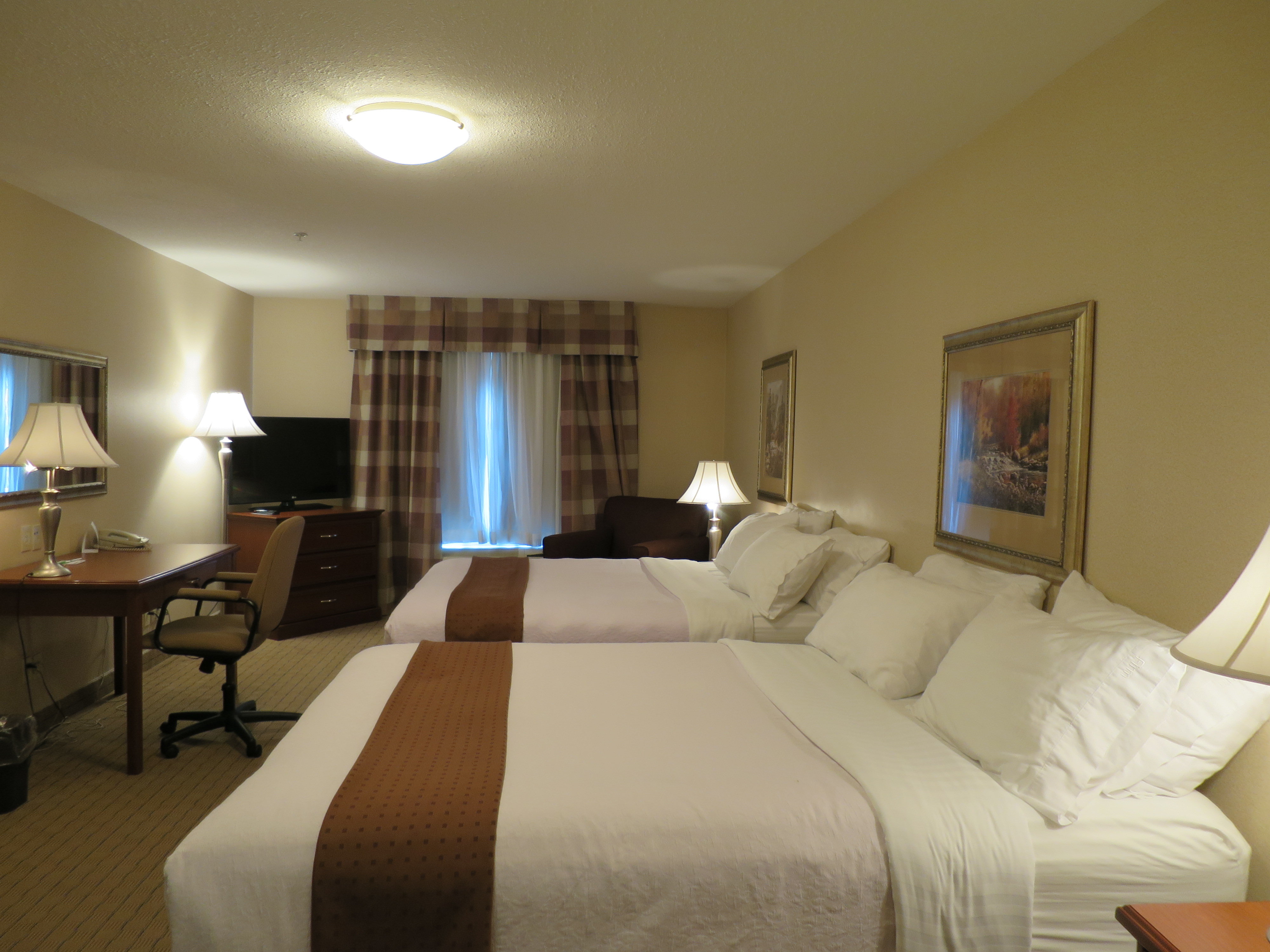 Holiday Inn Suites Regina 23/62