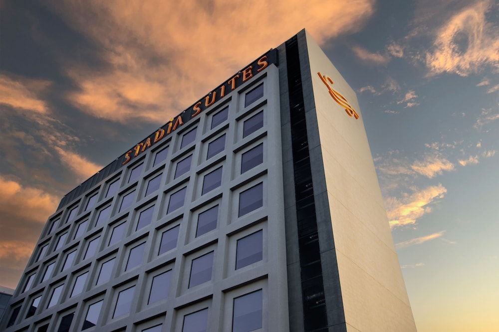 Stadia Suites Queretaro 2/44
