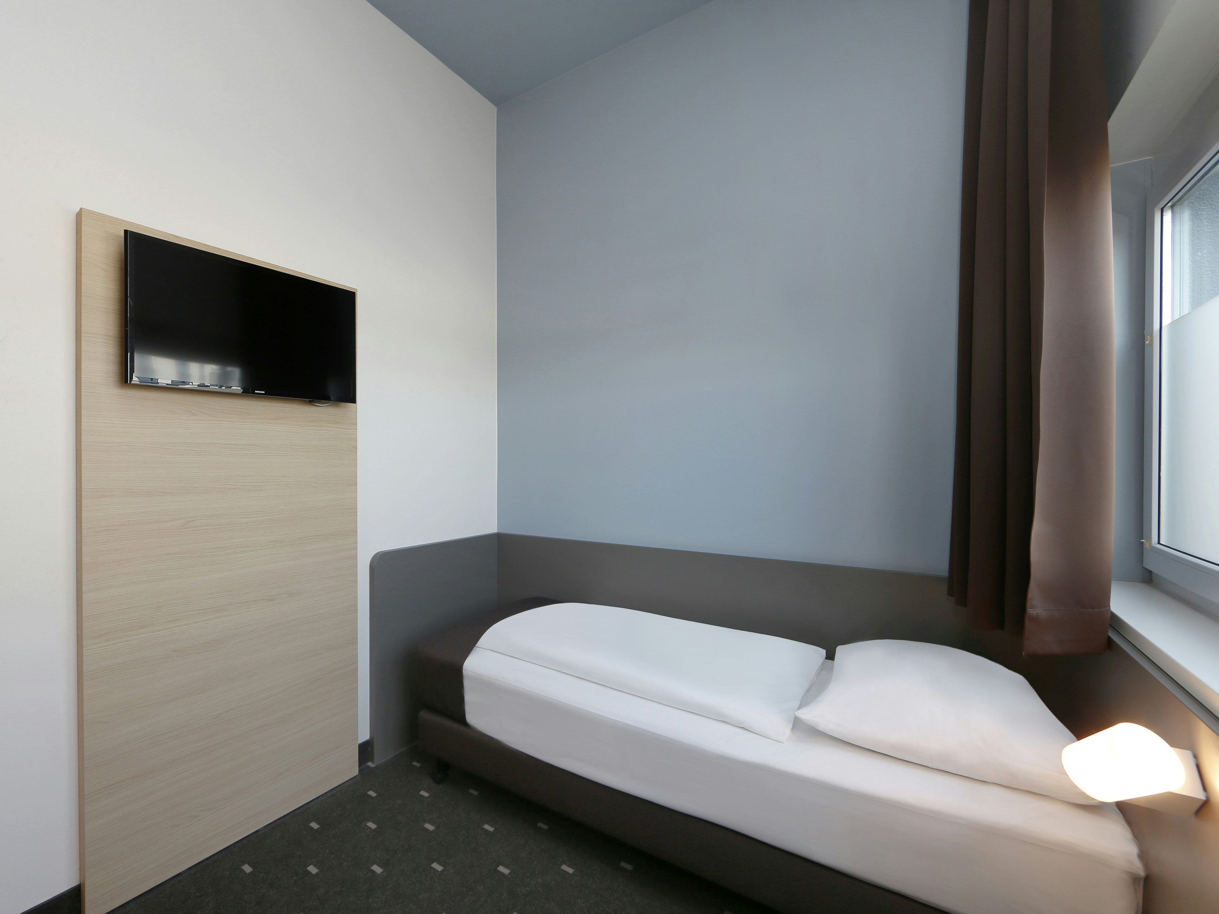 B&B Hotel Berlin Airport 16/31