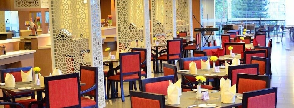 Emersia Hotel Resort 34/50