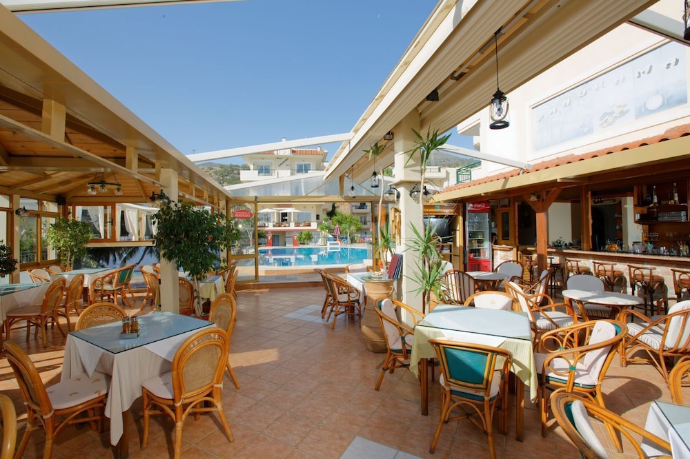 Panorama Hotel Stalis 35/50