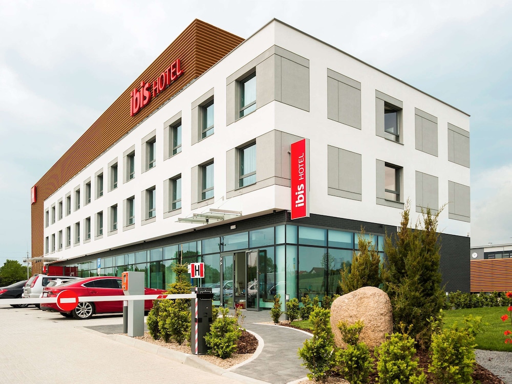 Ibis Poznan Polnoc 5/73