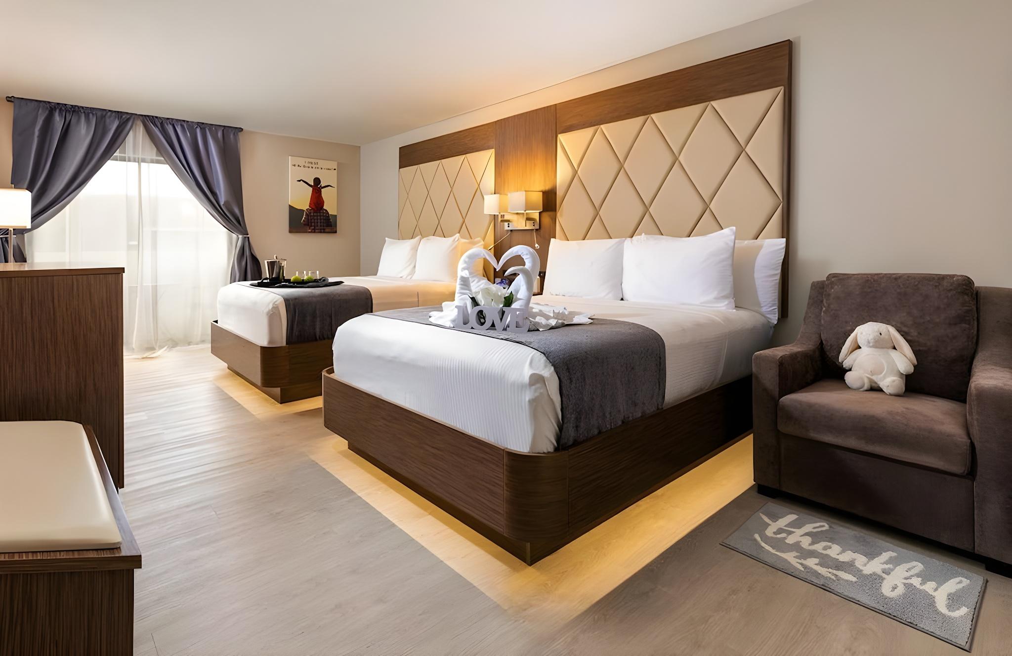 CLASSIC, 2 QUEEN BEDS