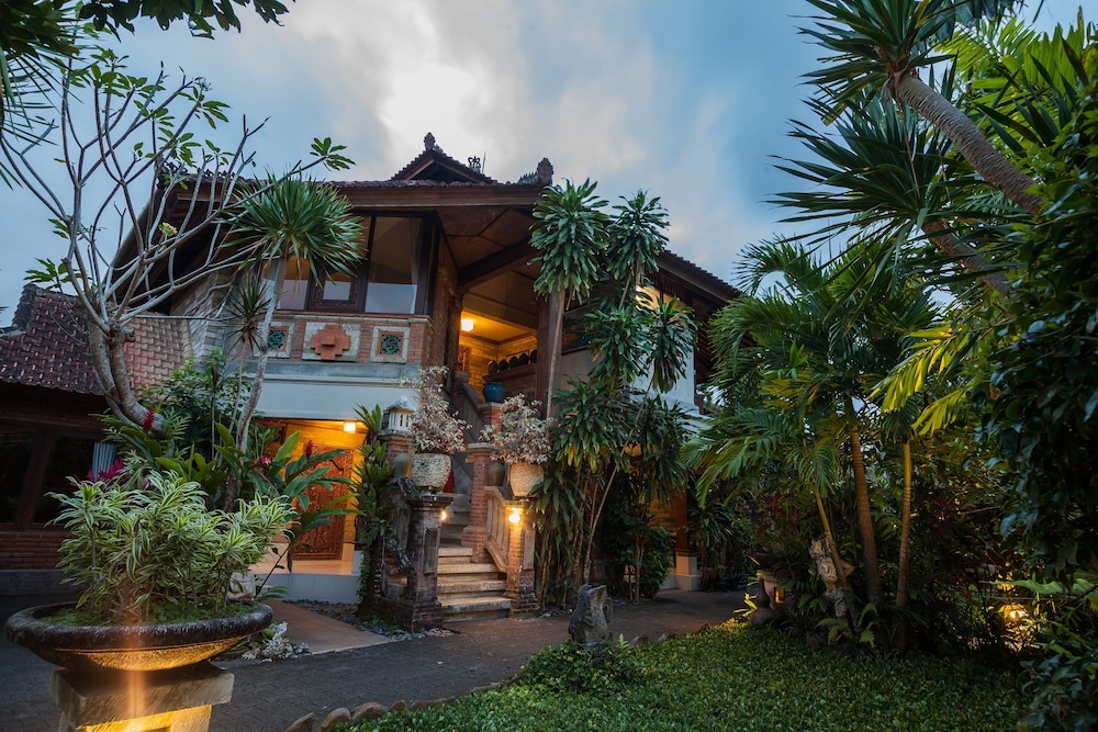 Taman Harum Cottages in Mas