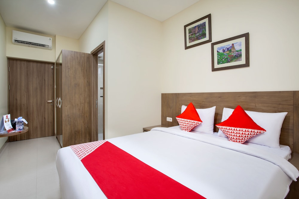 Oyo 115 Portal Residence 21/54