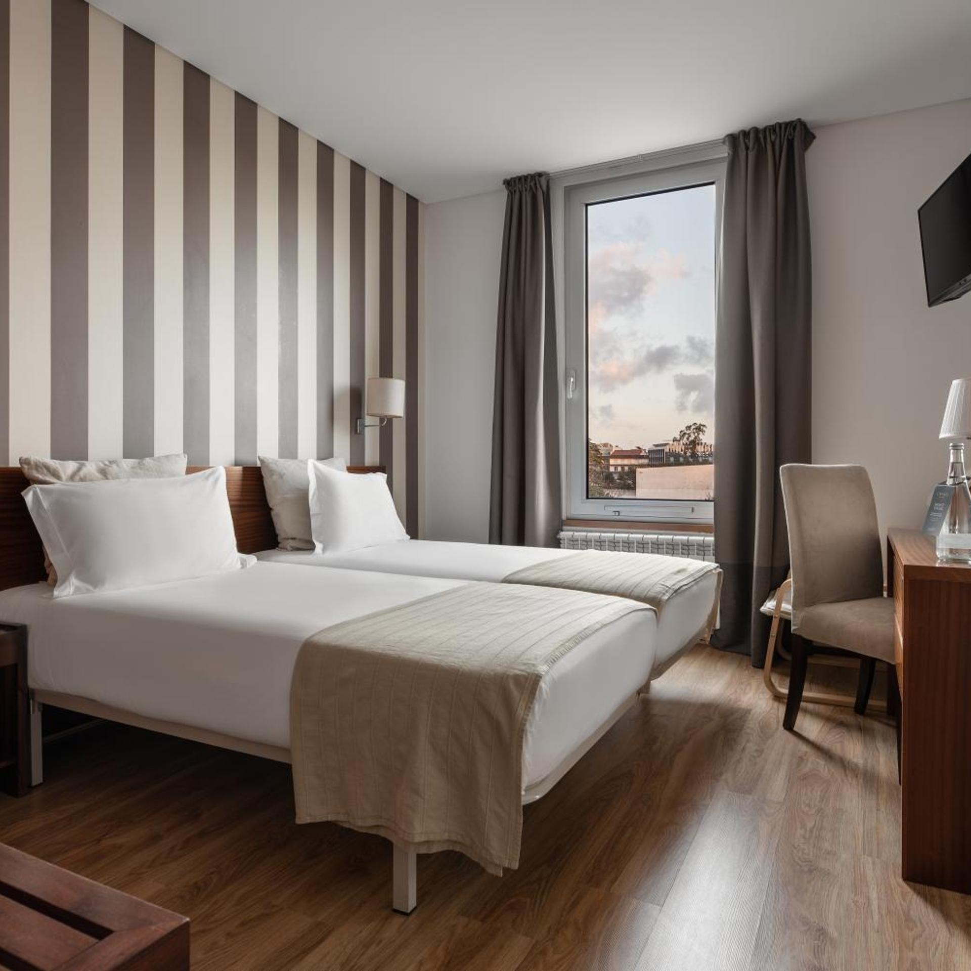 Room, Double or Twin Bed, Sanctuary View