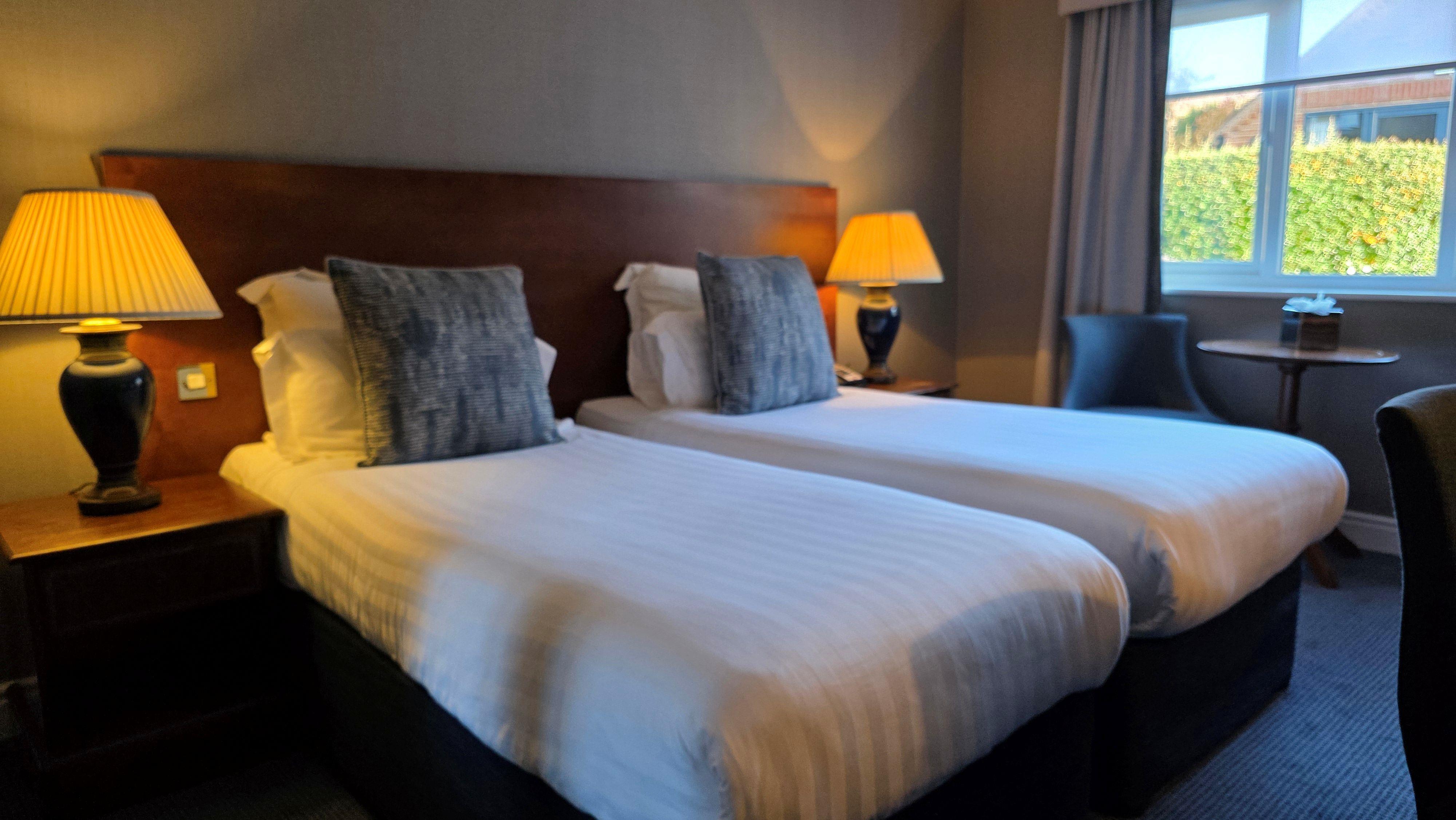 غرفة بسريرين منفصلين، Windmill Village Hotel, Golf Club Spa, BWSC 2/3