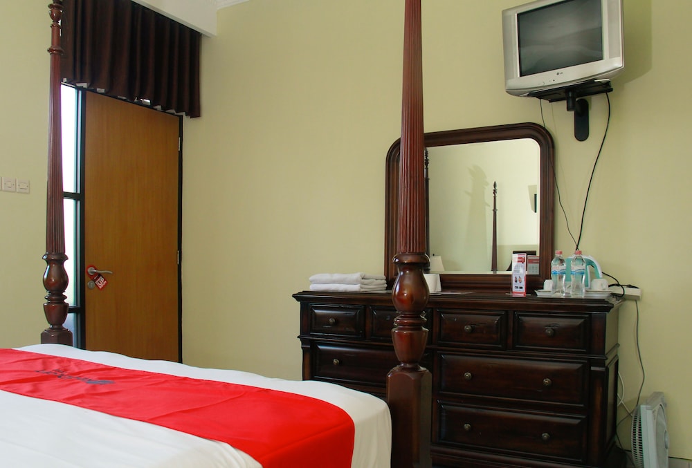 Reddoorz Sersan Bajuri 27/54