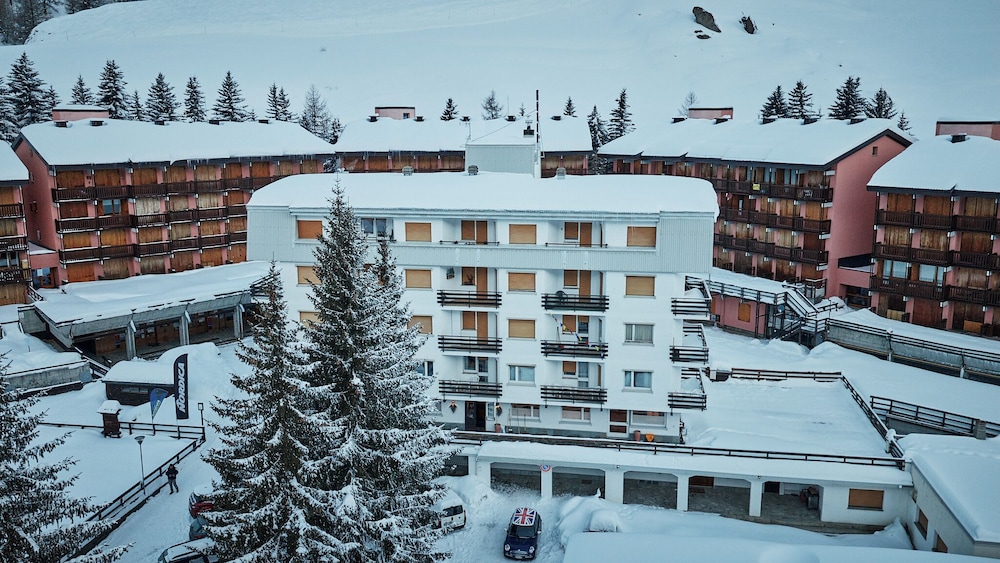 Hotel Hermitage 3/58
