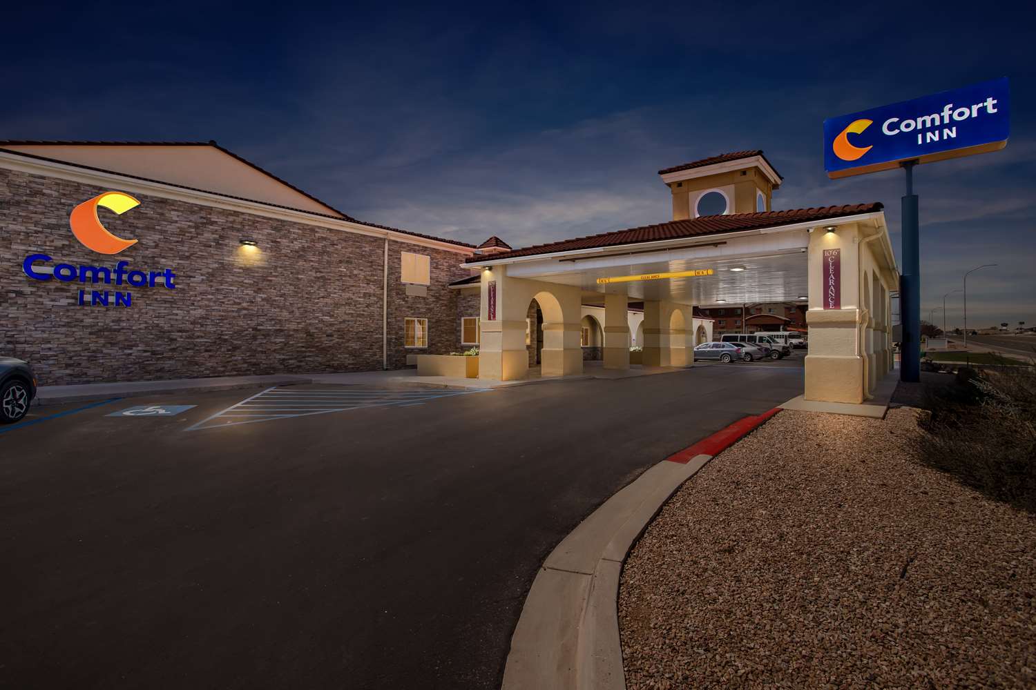Comfort Inn Santa Rosa on Route 66 24/30