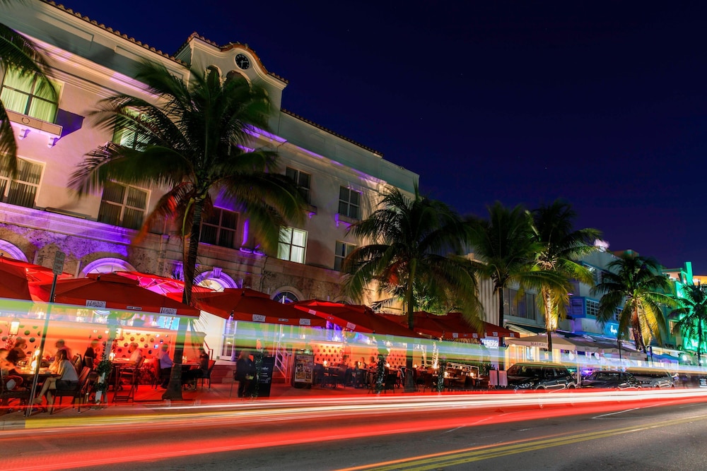 MARRIOTT VACATION CLUB PULSE, SOUTH BEACH 3/62