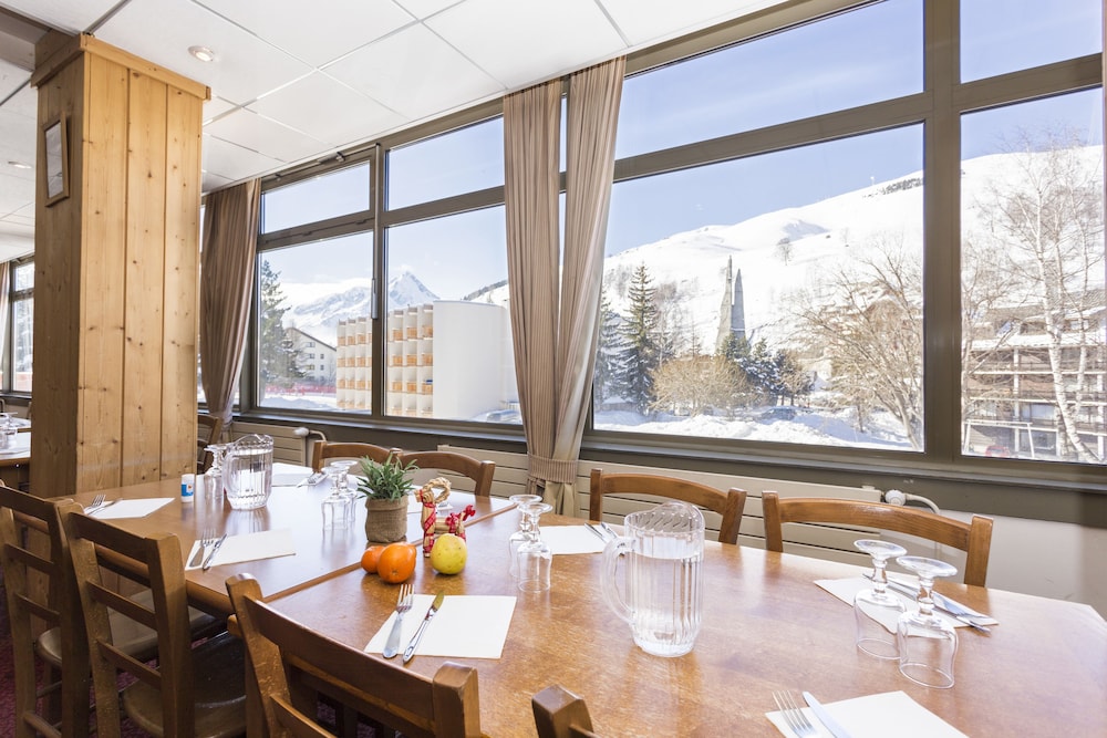 HOTEL CLUB MMV LE PANORAMA 32/50