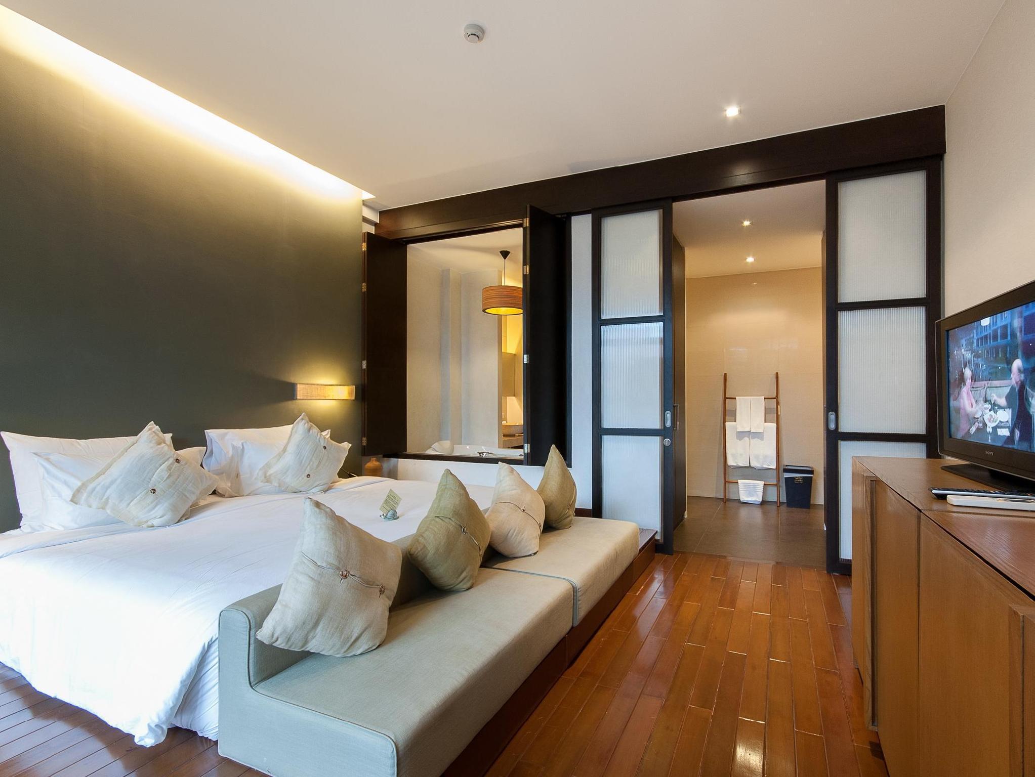 Deluxe, Suite, Double Bed, Plunge Pool