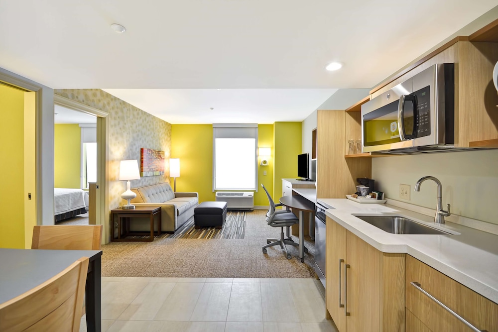 Home2 Suites By Hilton Decatur Ingalls Harbour 45/65