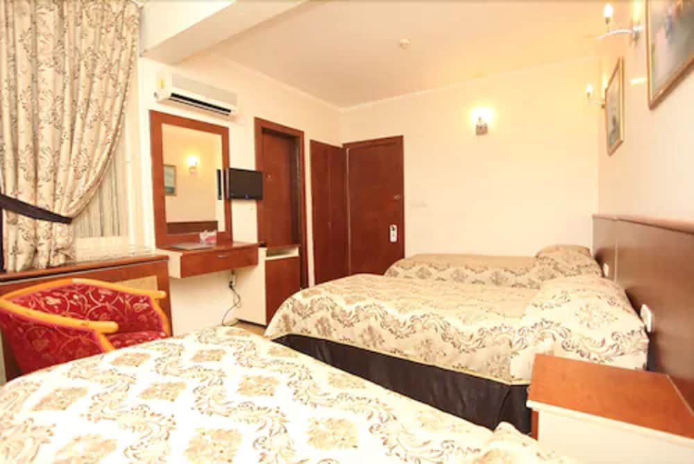 Turvan Hotel 17/38