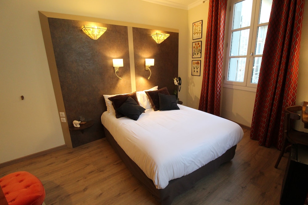Hotel de Garlande 24/78