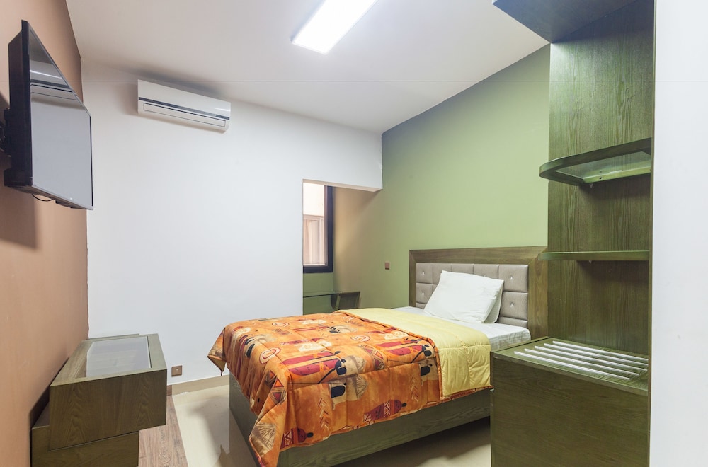 Wakola Hôtel Cheikh Anta 7/31