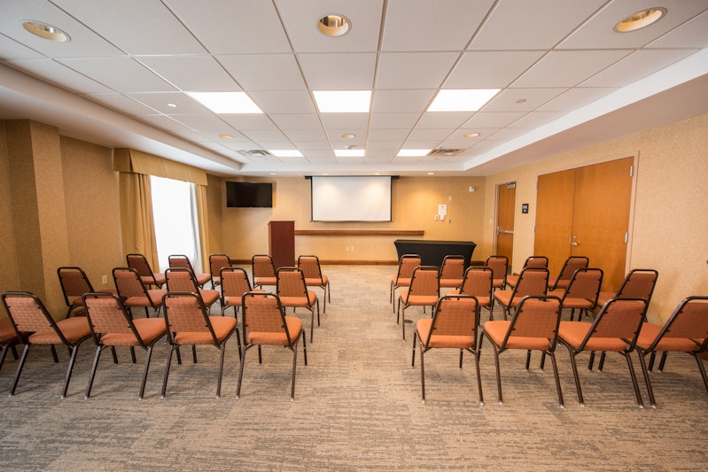 Hampton Inn Presque Isle Maine 45/50