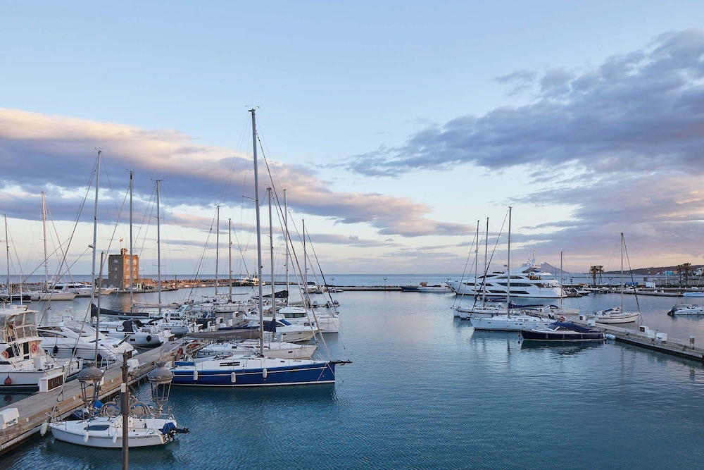 MIM Sotogrande Member of Melia Collection 65/71