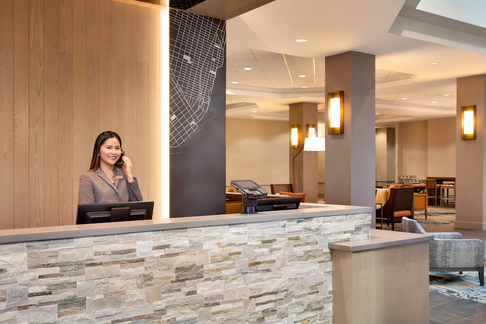 Embassy Suites by Hilton Monterey Bay Seaside 4/65
