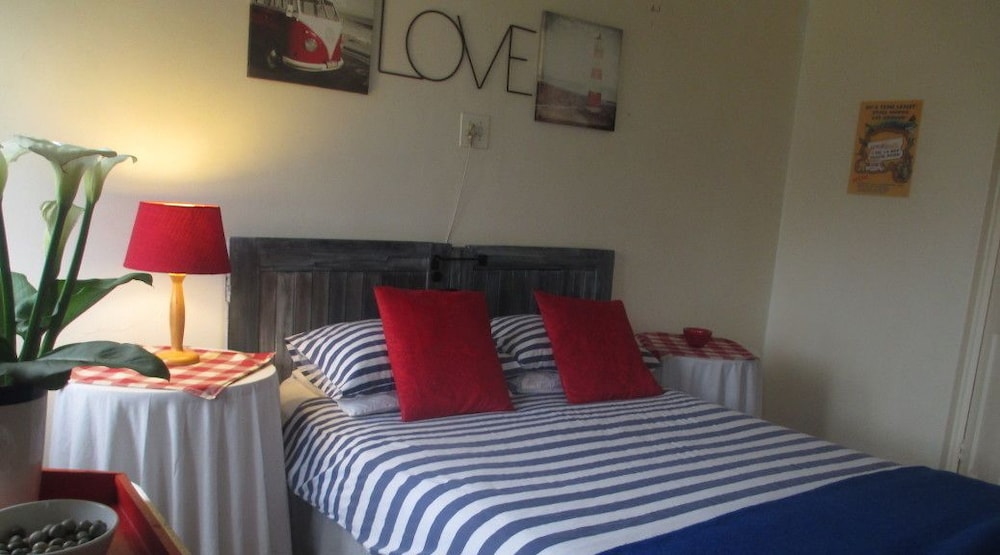 Lighthouse Farm Backpackers Lodge 23/42