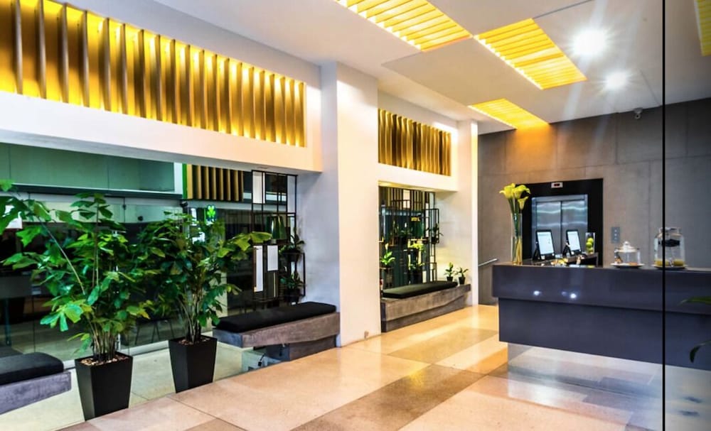 Urban Green Hotel & Suites 10/52