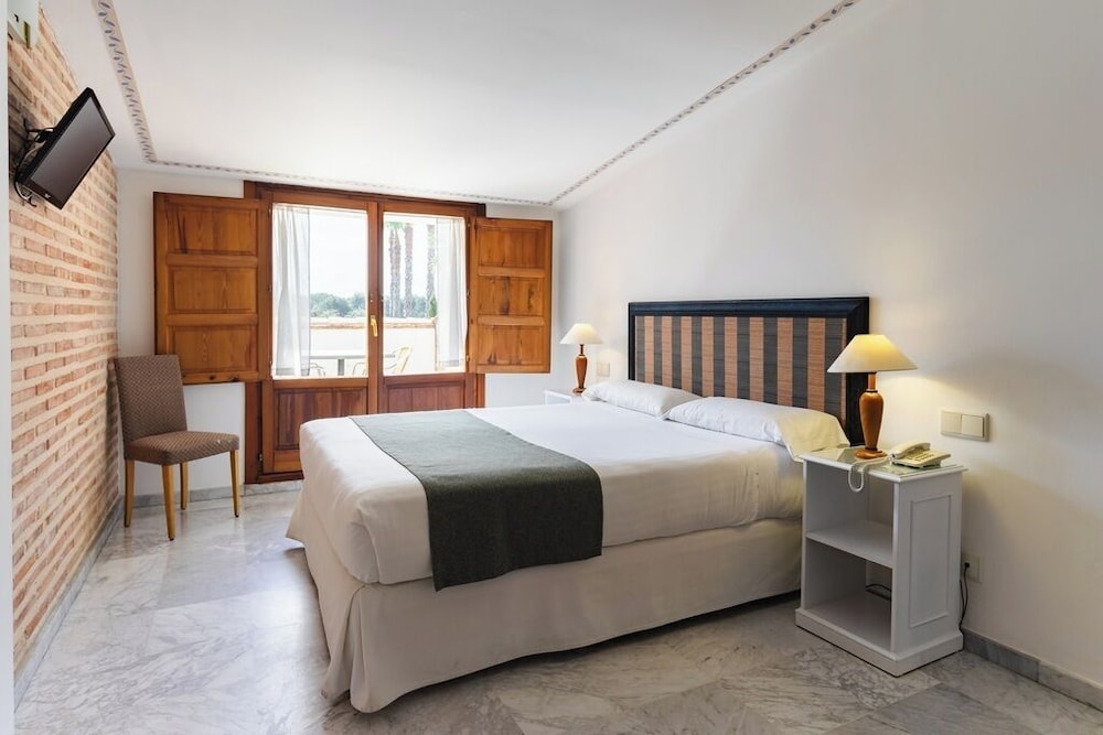 Superior, Double Bed, Golf Course View, Balcony