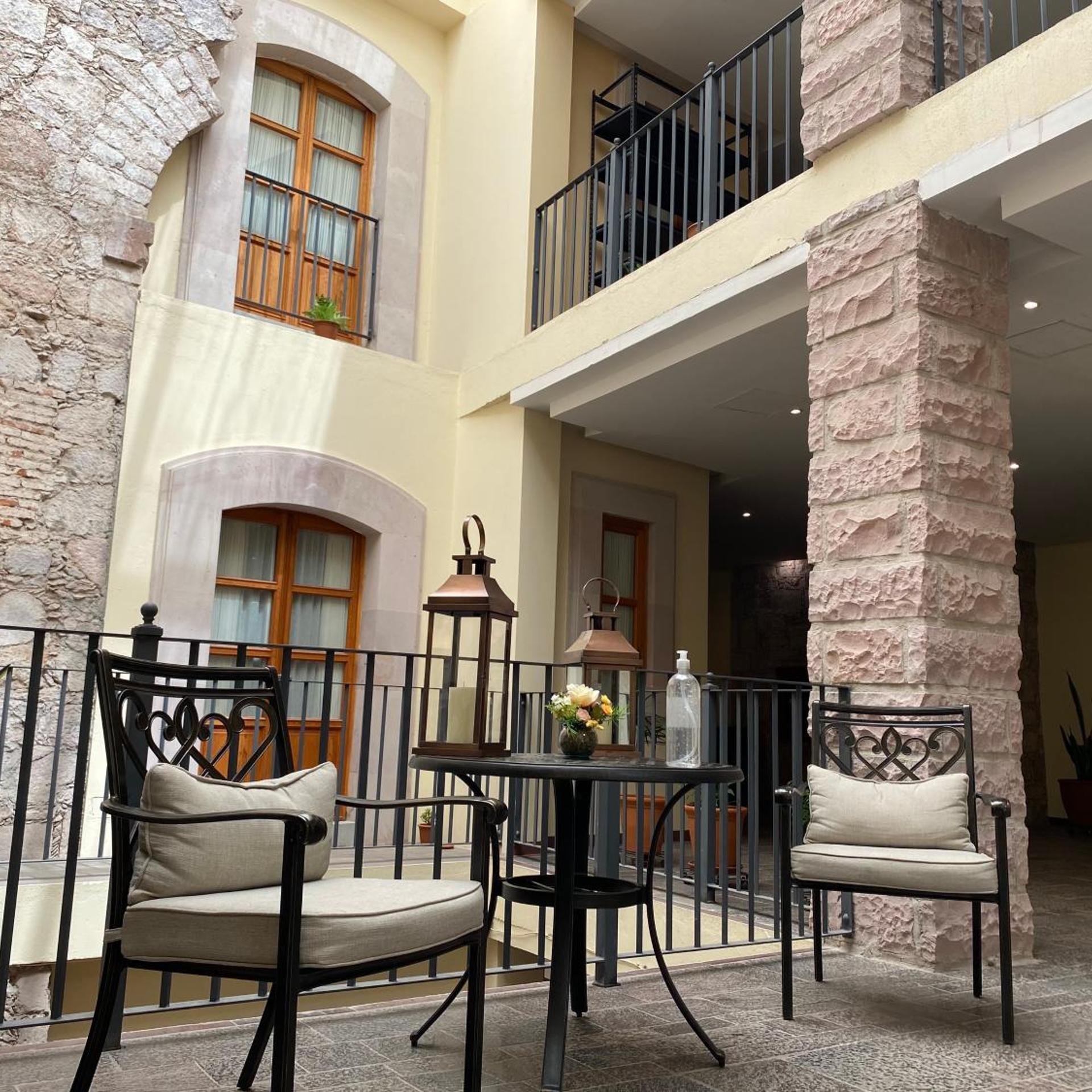 Hotel Casa Faroles 44/56