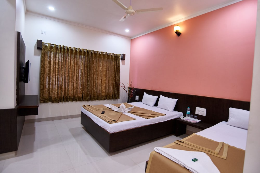 Hotel Pride Inn 20/24