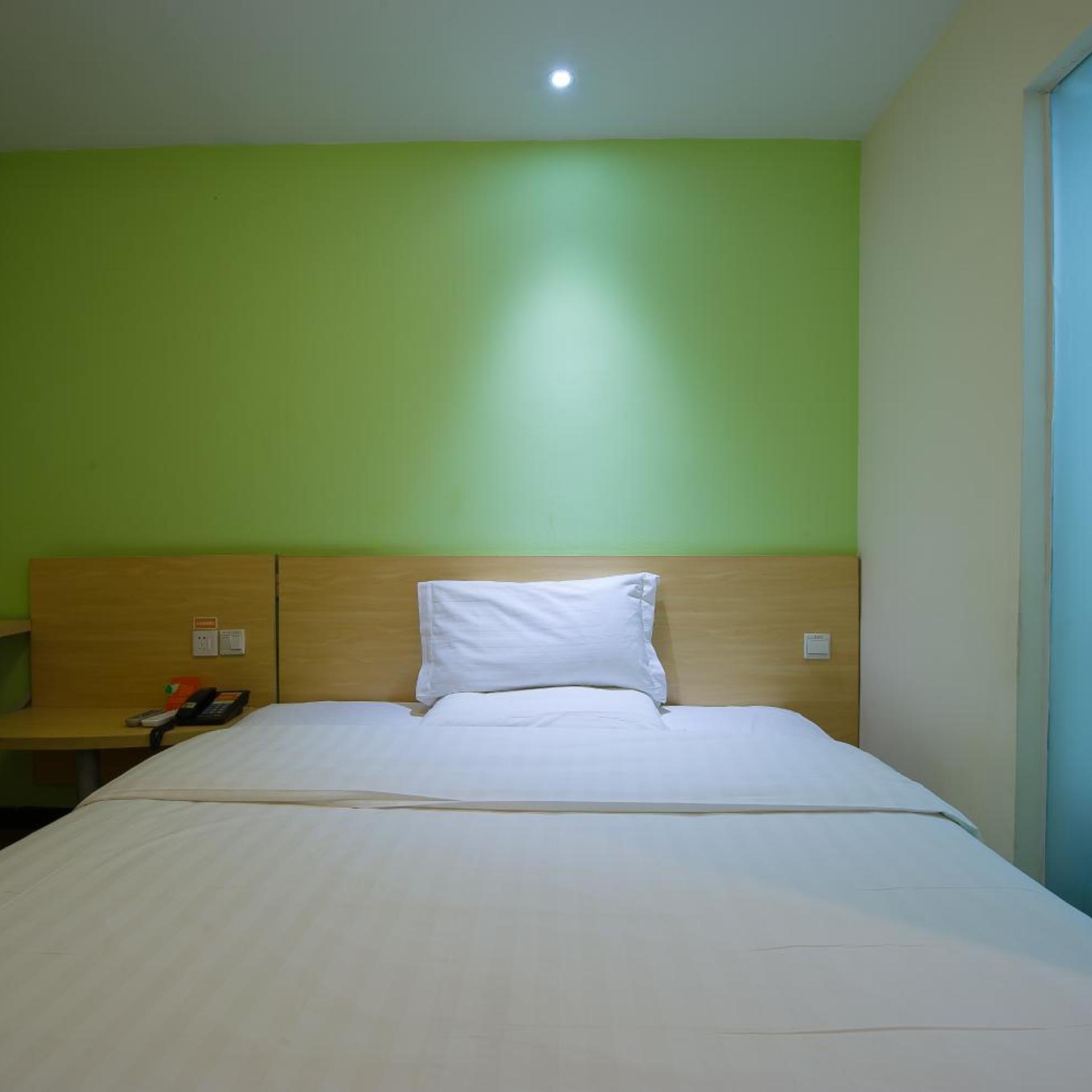 7 Days Inn Beijing Shangdi 20/46