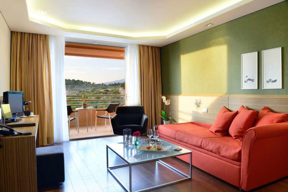 Royal Paradise Beach Resort And Spa 29/50