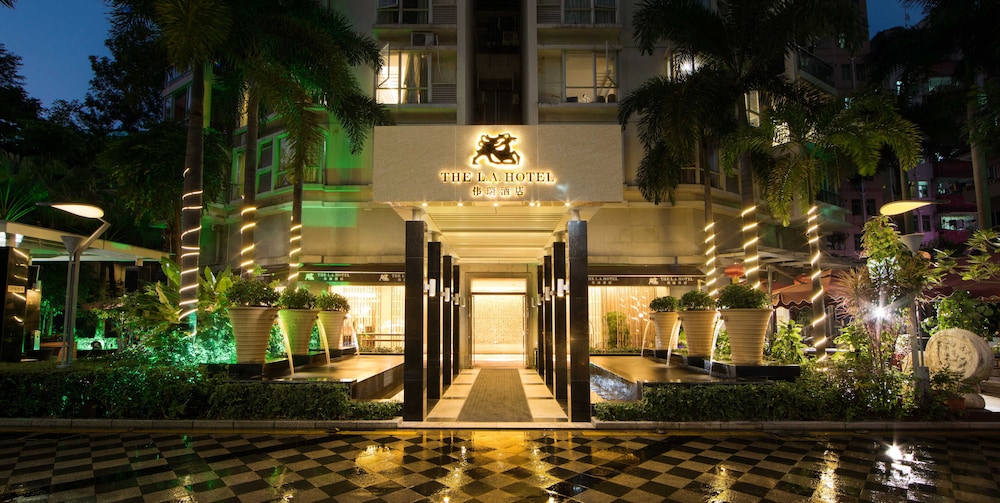THE L.A.HOTEL 3/61
