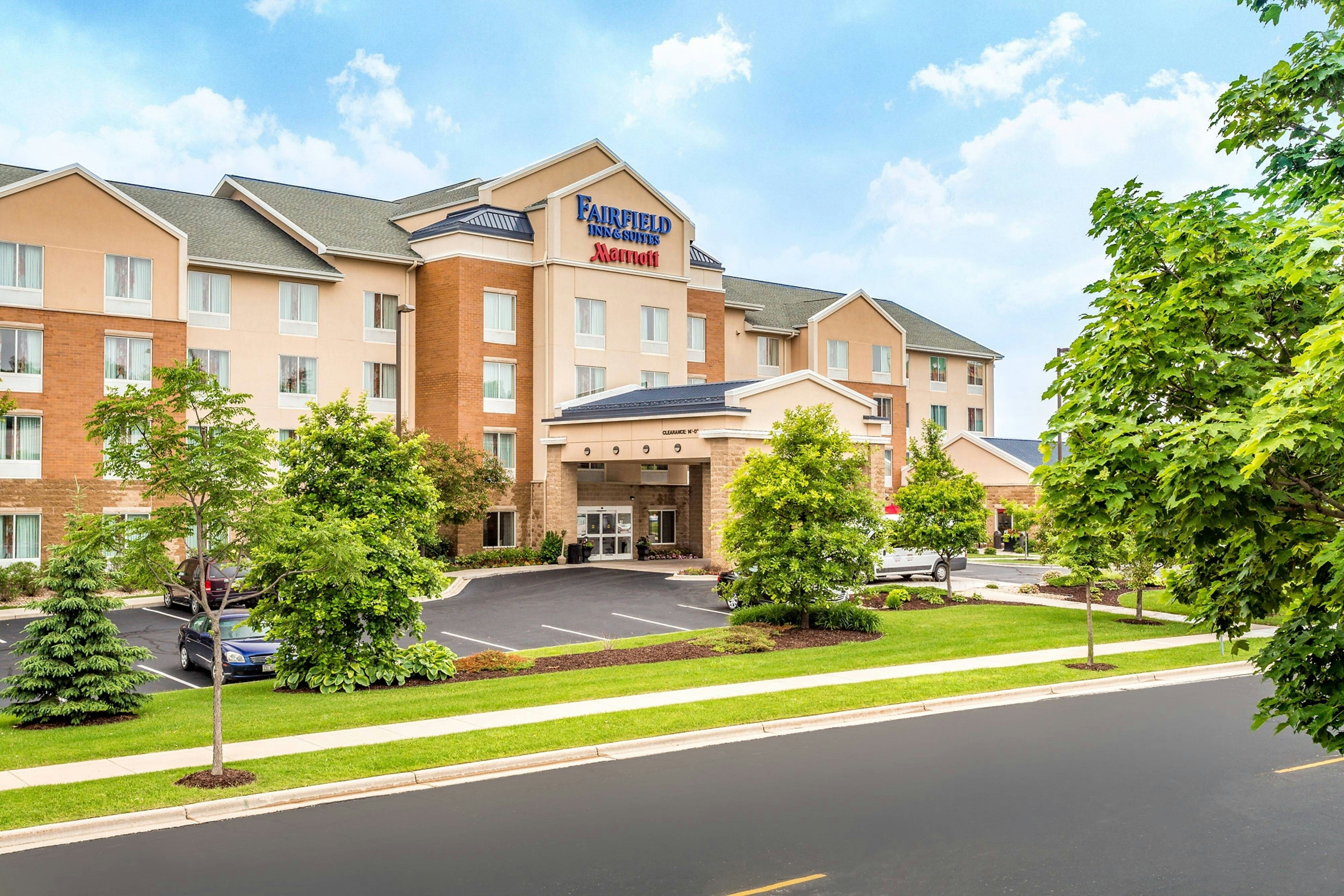 Fairfield Inn Suites by Marriott Madison East 4/35