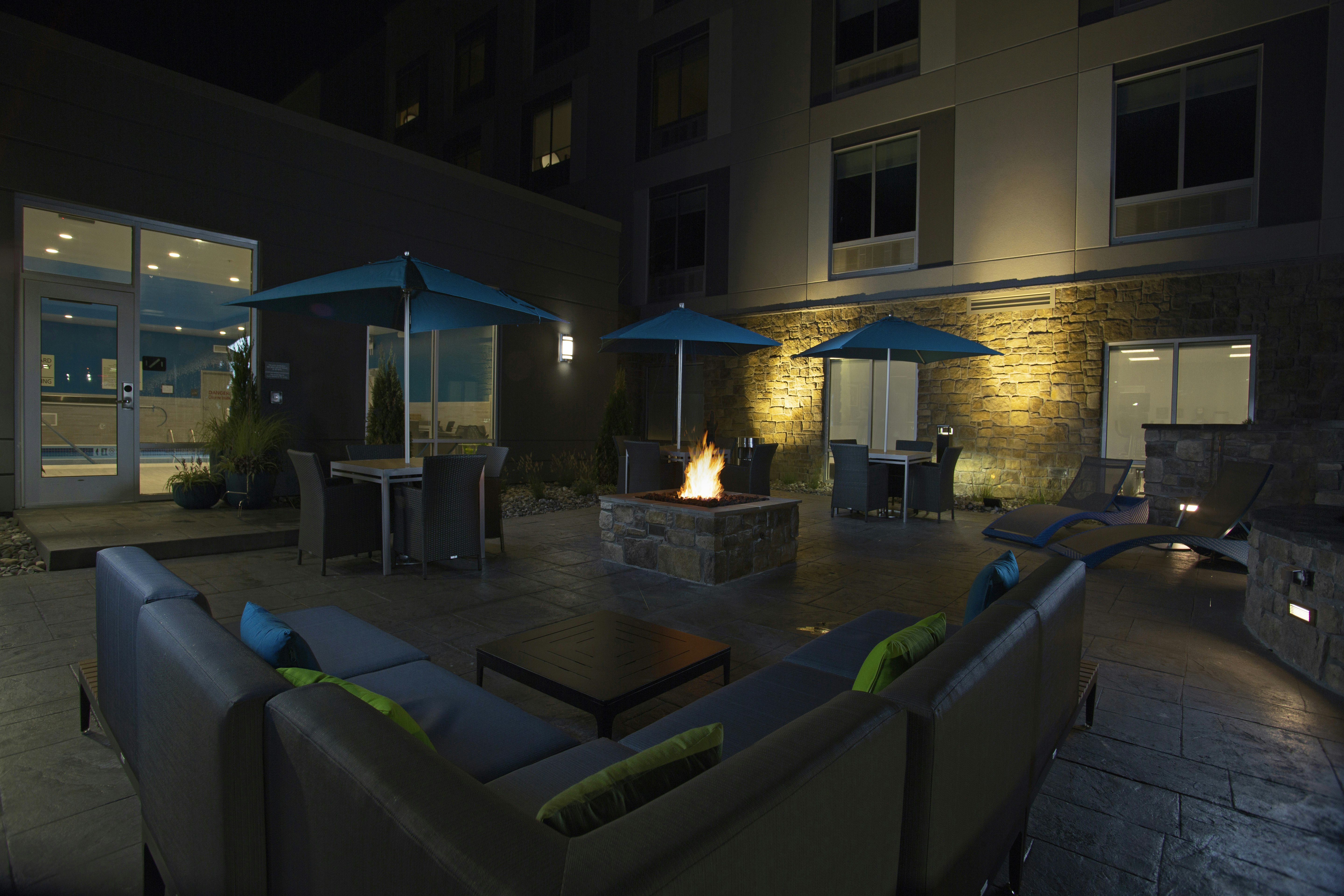 Hampton Inn Suites Kutztown Pa 25/46