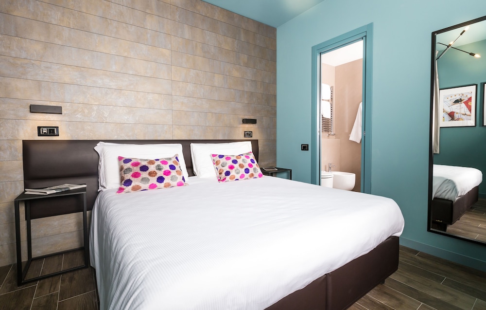 Hotel Globus 34/74