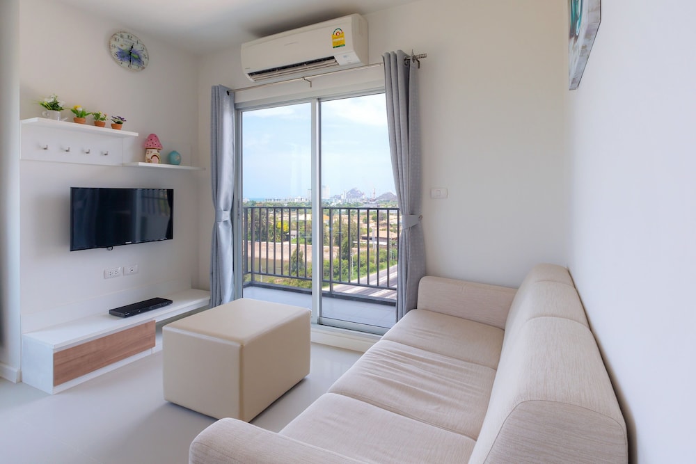 Baan Kiang Fah Hua Hin Condominium By Montri 27/42