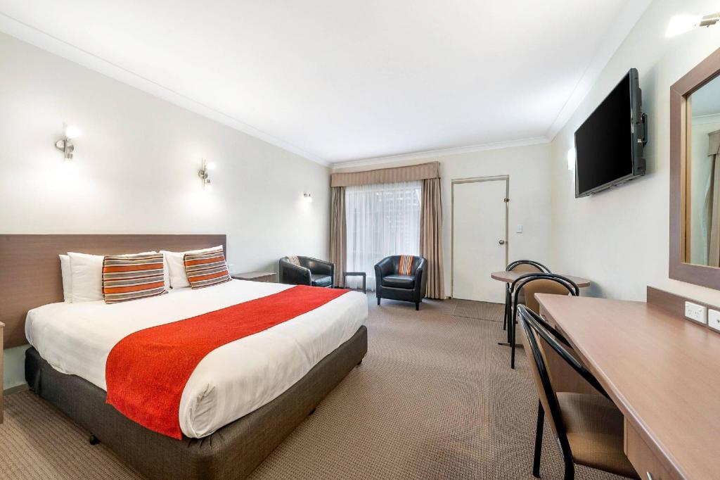 Room, King Bed
